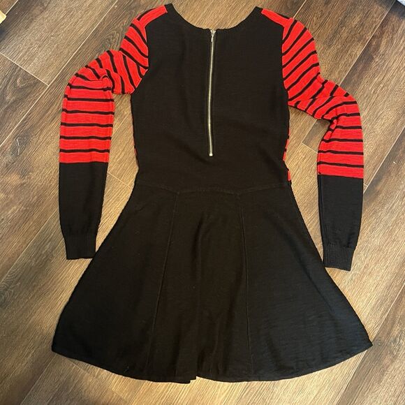 Express Black And Red Striped Sweater Dress. Size Medium - Picture 3 of 10